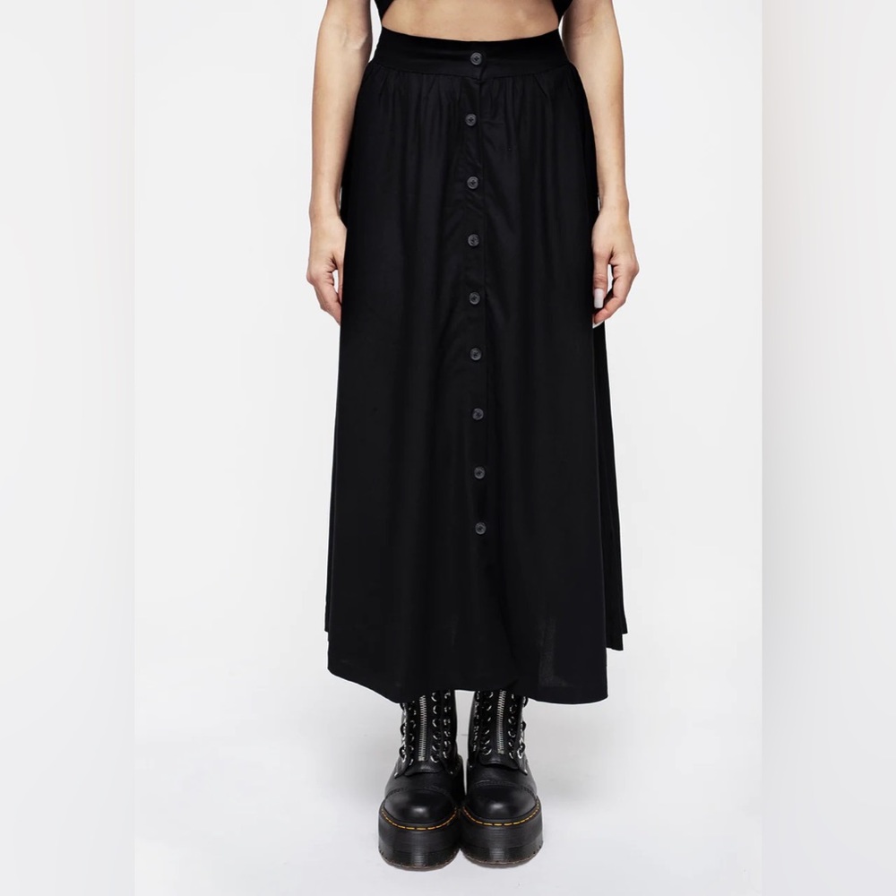 Disturbia Maidenhair Button Down Midi Skirt